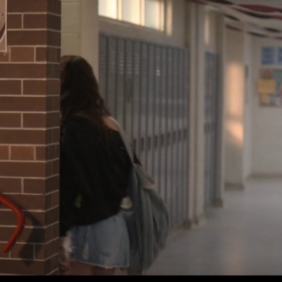 Denim Carmar Skirt Screen-Worn in 'Dare Me' - Picture 5 of 9